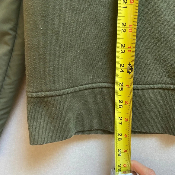 Champion Logo crew neck cotton sweatshirt Sz M - Picture 9 of 10